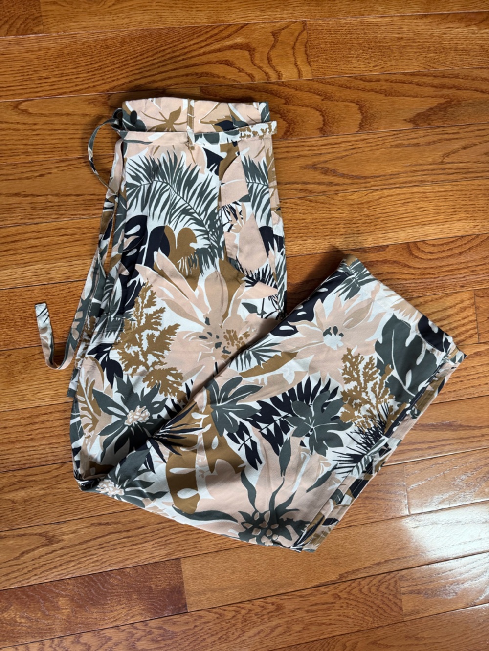 rag & bone Size 6 Victoria Tropical Print‎ 100% Silk Pants Wide Leg Pants - Picture 6 of 6